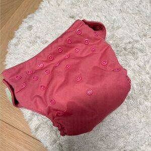One size Cloth Diaper with Adjustable Snaps
